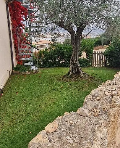 Deluxe Which Wonderful View *